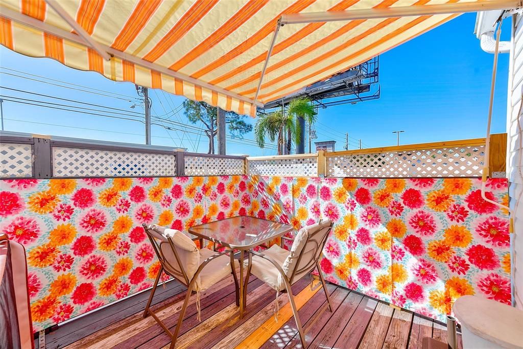 For Sale: $97,000 (2 beds, 2 baths, 932 Square Feet)