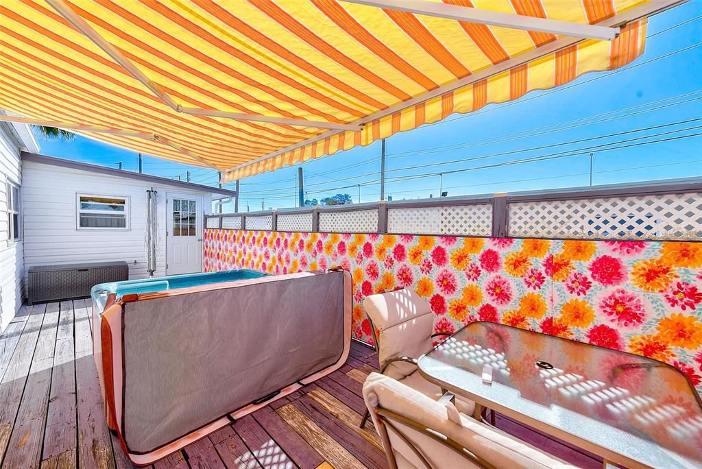 For Sale: $97,000 (2 beds, 2 baths, 932 Square Feet)