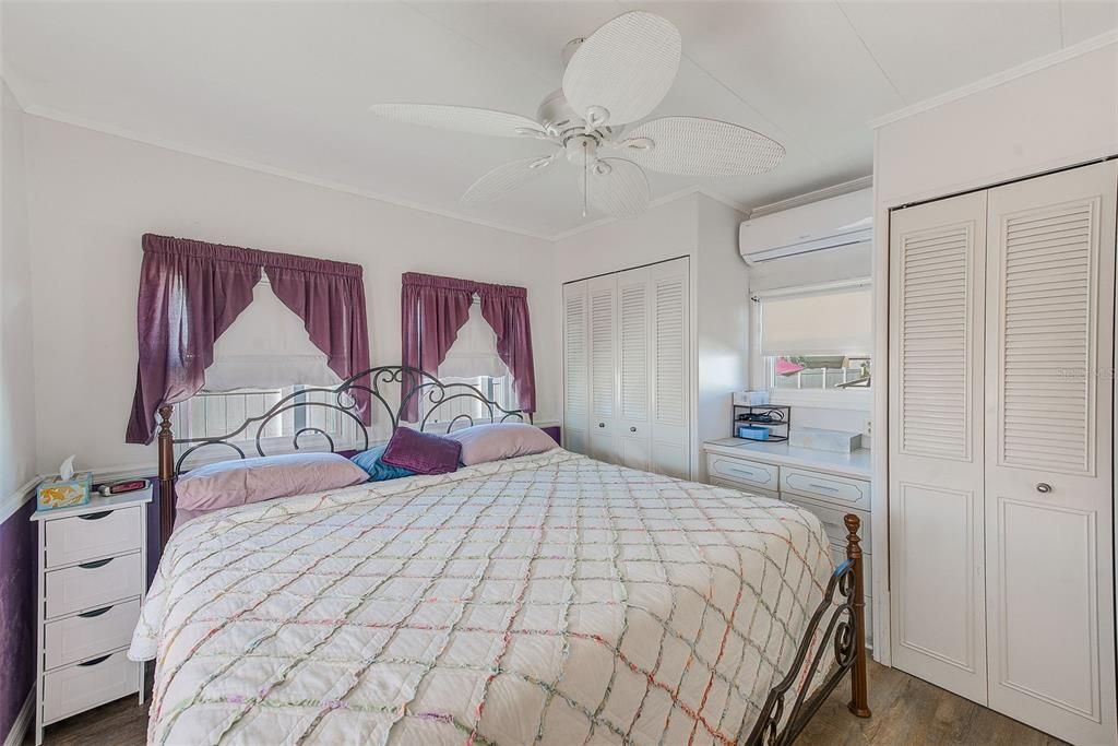 For Sale: $97,000 (2 beds, 2 baths, 932 Square Feet)