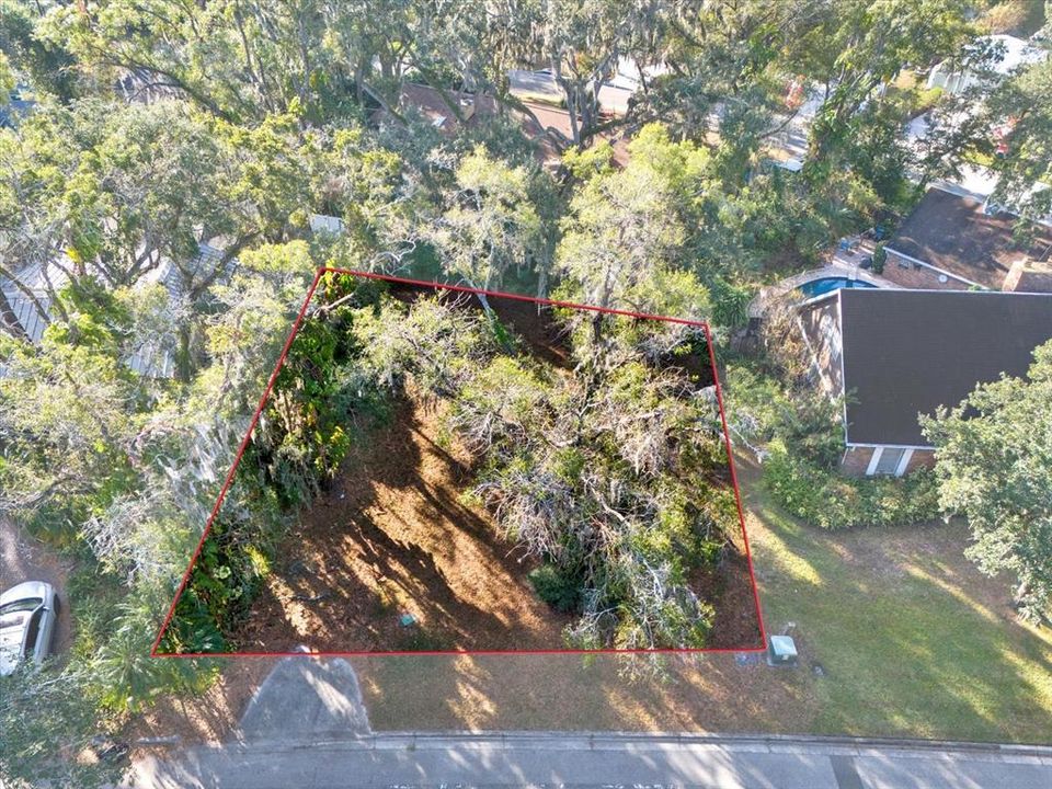 En Venta: $400,000 (0.16 acres)