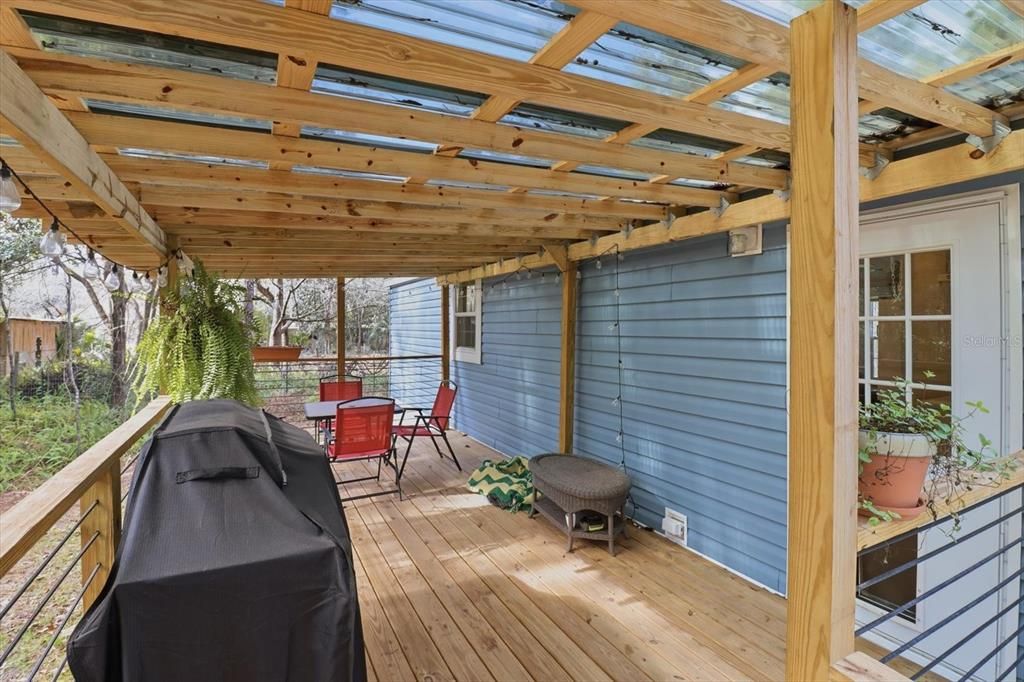 На продажу: $179,000 (3 спален, 2 ванн, 960 Квадратных фут)