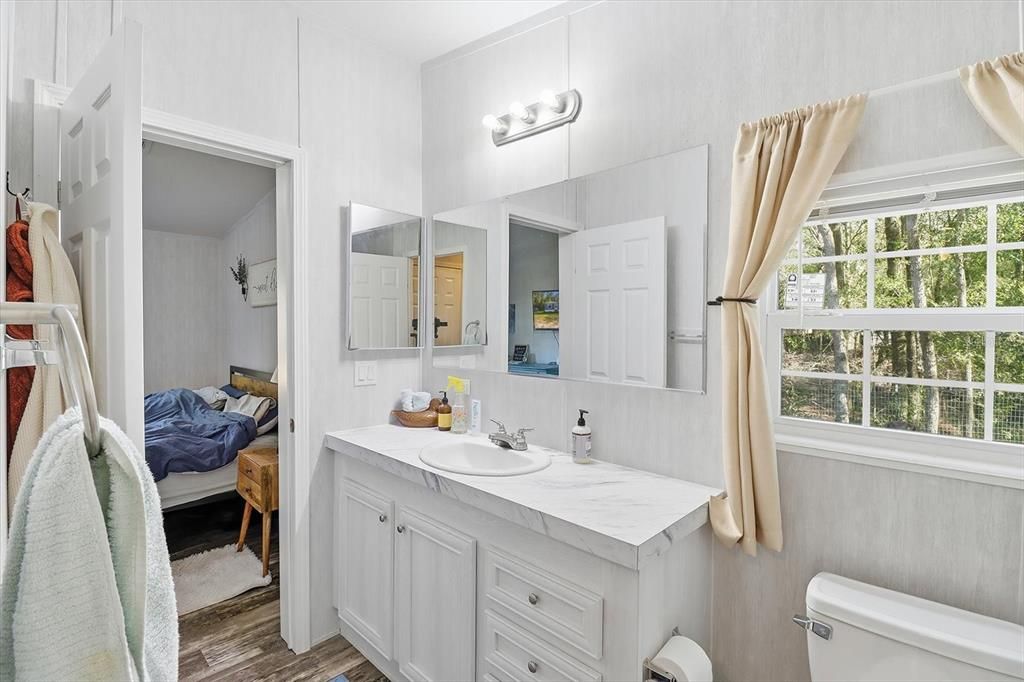 На продажу: $179,000 (3 спален, 2 ванн, 960 Квадратных фут)