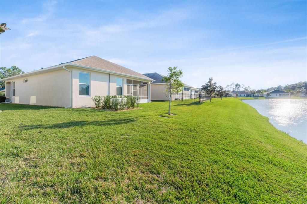 For Sale: $385,000 (3 beds, 2 baths, 1786 Square Feet)