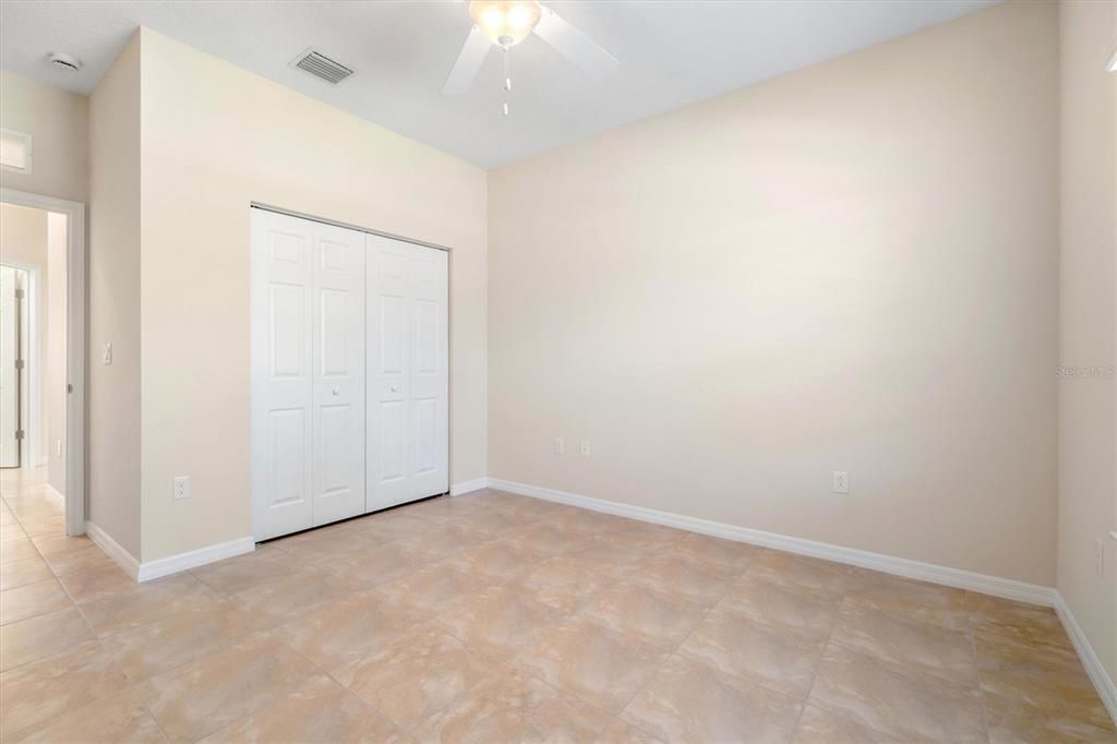 For Sale: $385,000 (3 beds, 2 baths, 1786 Square Feet)