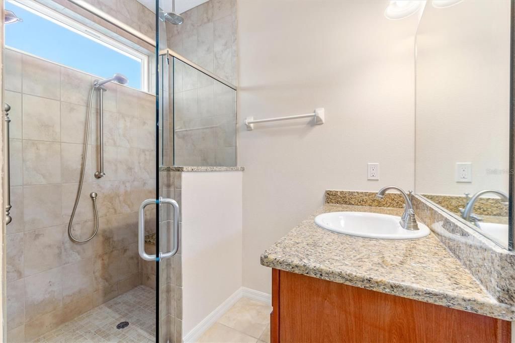 For Sale: $385,000 (3 beds, 2 baths, 1786 Square Feet)