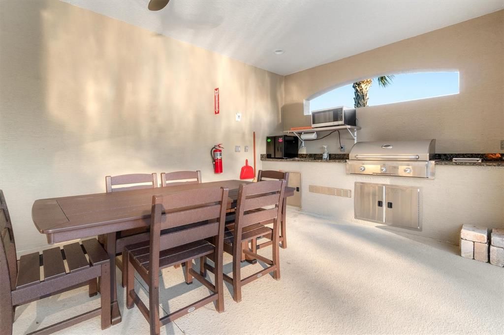 For Sale: $385,000 (3 beds, 2 baths, 1786 Square Feet)