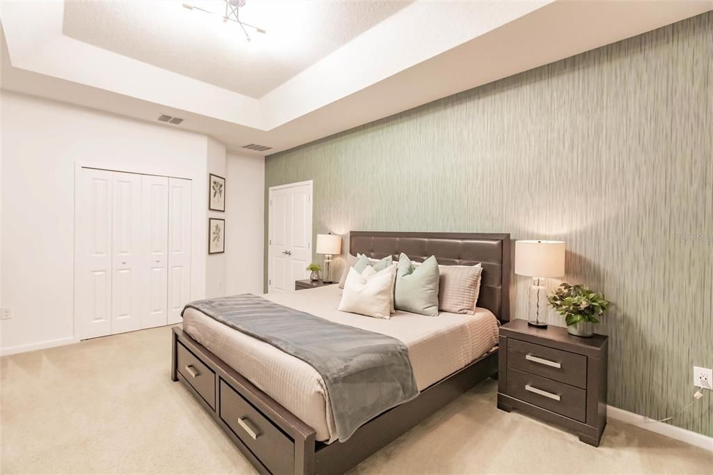 For Sale: $720,000 (6 beds, 6 baths, 3668 Square Feet)