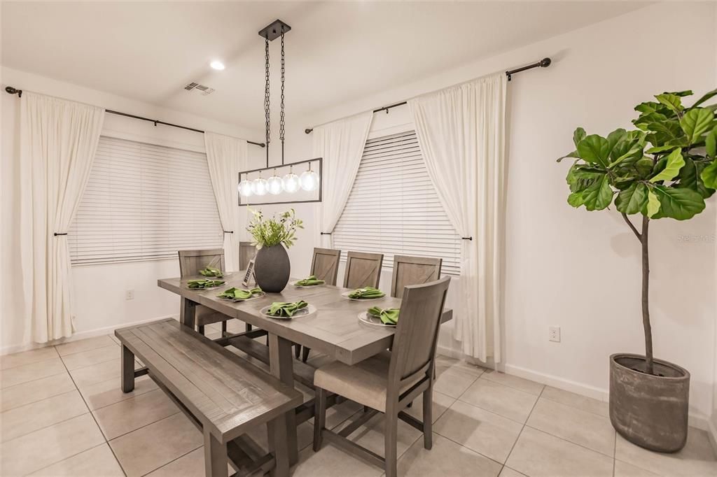 For Sale: $720,000 (6 beds, 6 baths, 3668 Square Feet)