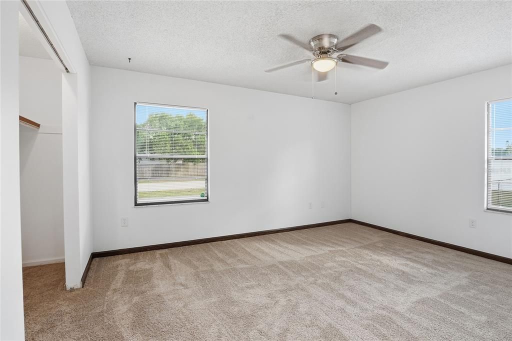 待售: $340,000 (3 贝兹, 2 浴室, 1841 平方英尺)