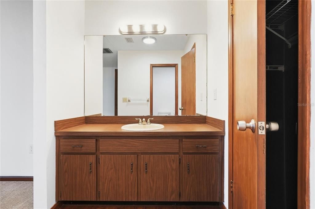 待售: $340,000 (3 贝兹, 2 浴室, 1841 平方英尺)