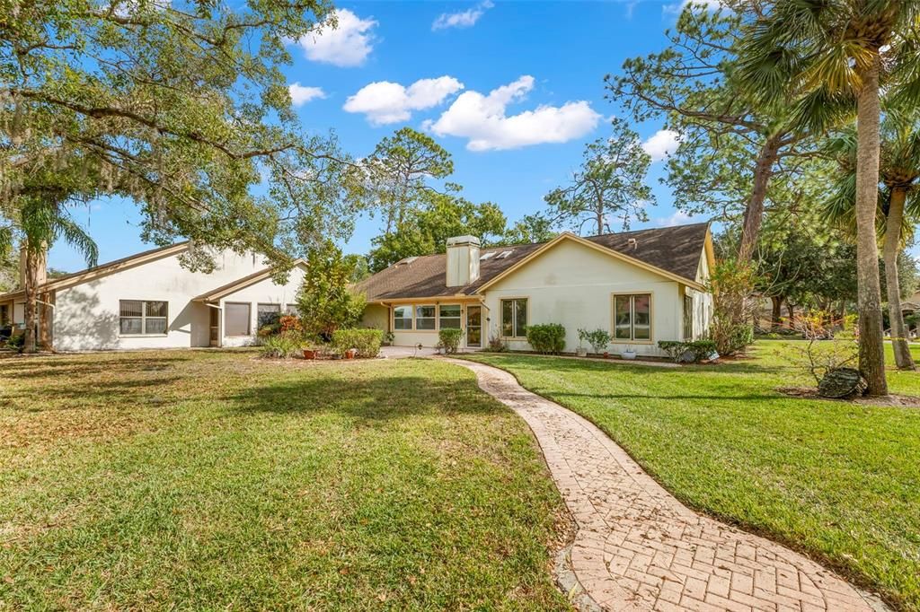 На продажу: $499,900 (3 спален, 2 ванн, 2613 Квадратных фут)