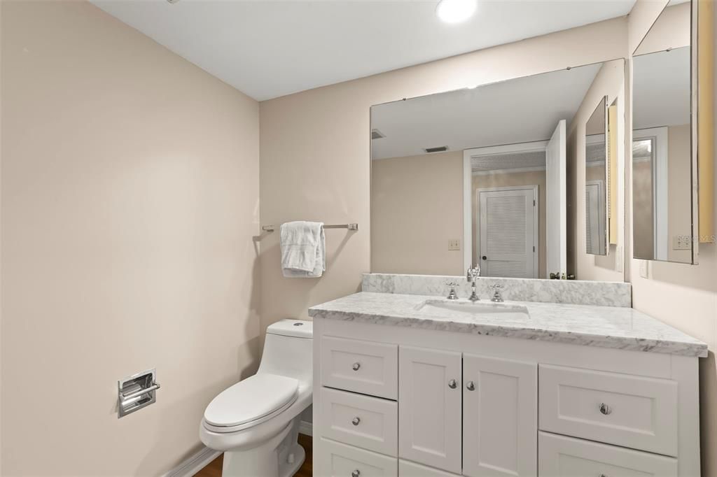 На продажу: $499,900 (3 спален, 2 ванн, 2613 Квадратных фут)