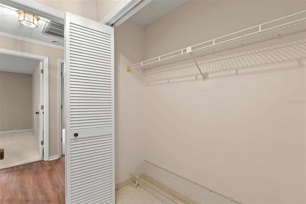 На продажу: $499,900 (3 спален, 2 ванн, 2613 Квадратных фут)