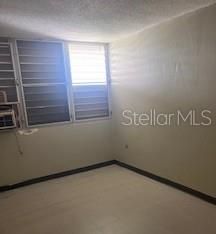 На продажу: $104,500 (3 спален, 1 ванн, 108 Квадратных фут)