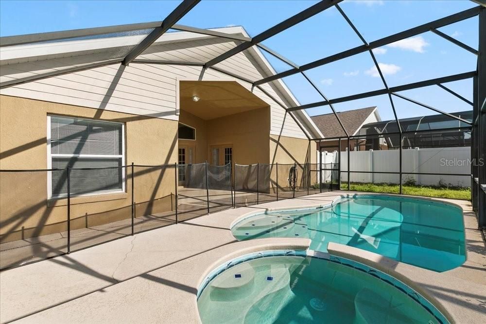 For Rent: $3,000 (4 beds, 3 baths, 1791 Square Feet)