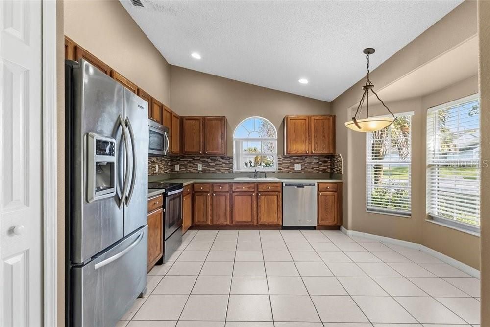 For Rent: $3,000 (4 beds, 3 baths, 1791 Square Feet)