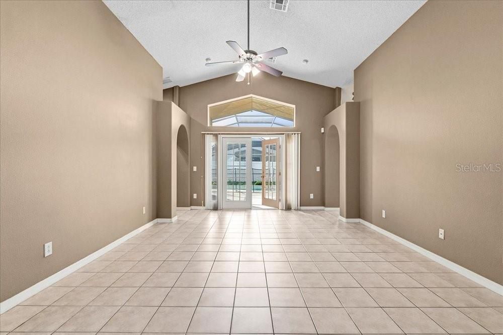 For Rent: $3,000 (4 beds, 3 baths, 1791 Square Feet)