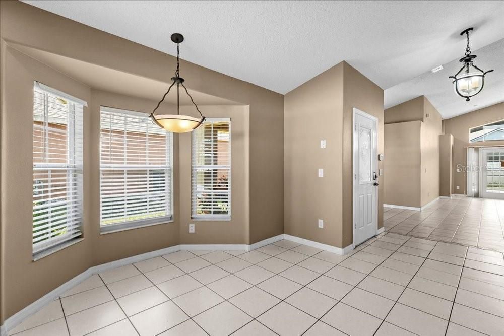 For Rent: $3,000 (4 beds, 3 baths, 1791 Square Feet)