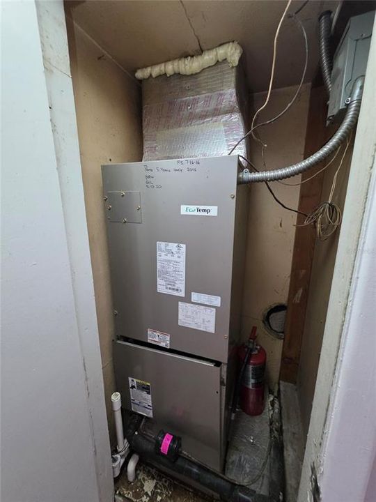 En Venta: $258,000 (3 camas, 1 baños, 1135 Pies cuadrados)