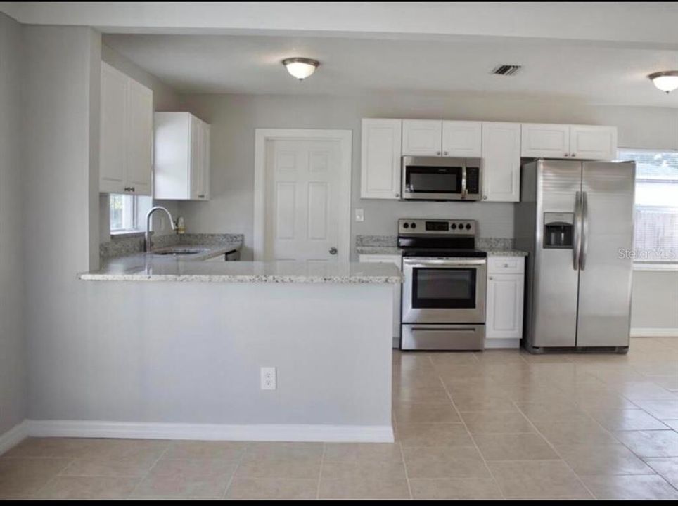 En Venta: $258,000 (3 camas, 1 baños, 1135 Pies cuadrados)