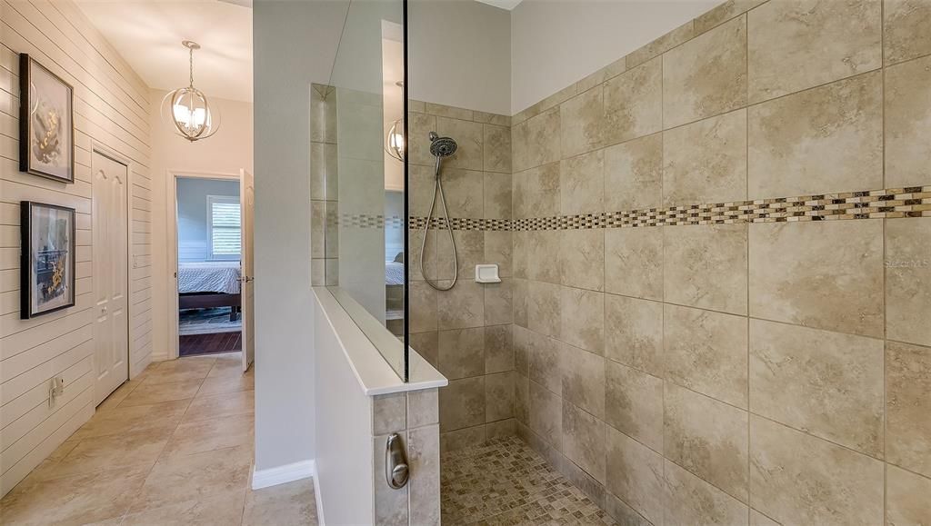 На продажу: $725,000 (3 спален, 3 ванн, 2551 Квадратных фут)