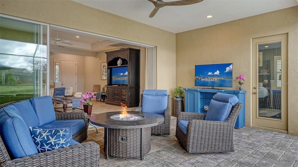 На продажу: $725,000 (3 спален, 3 ванн, 2551 Квадратных фут)