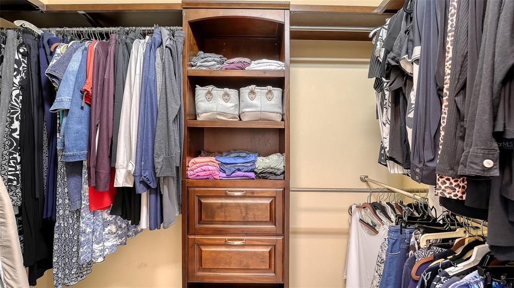 На продажу: $725,000 (3 спален, 3 ванн, 2551 Квадратных фут)