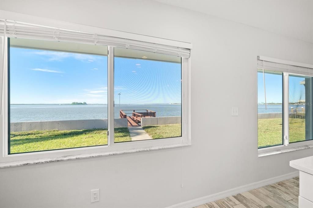 For Sale: $1,549,000 (3 beds, 3 baths, 1720 Square Feet)