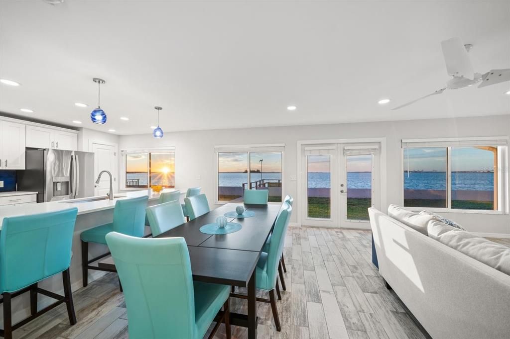 For Sale: $1,549,000 (3 beds, 3 baths, 1720 Square Feet)