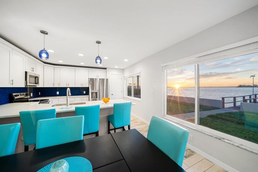 For Sale: $1,549,000 (3 beds, 3 baths, 1720 Square Feet)