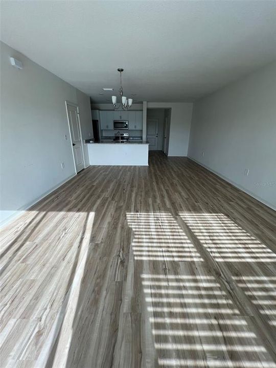 En Renta: $2,350 (3 camas, 2 baños, 1453 Pies cuadrados)