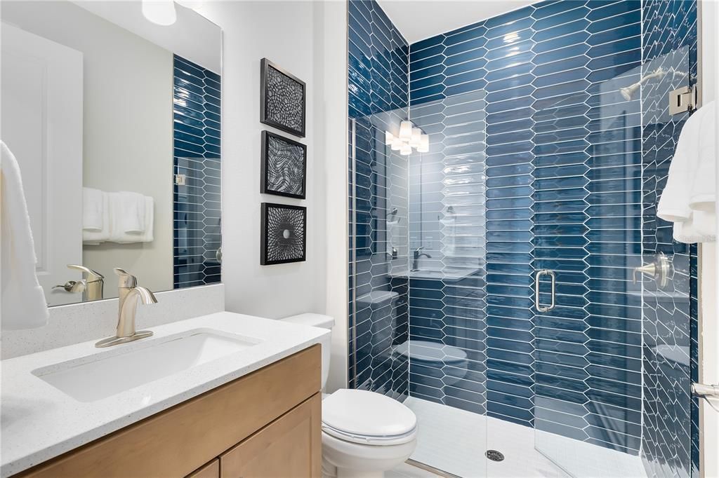 En Venta: $474,810 (2 camas, 2 baños, 1981 Pies cuadrados)