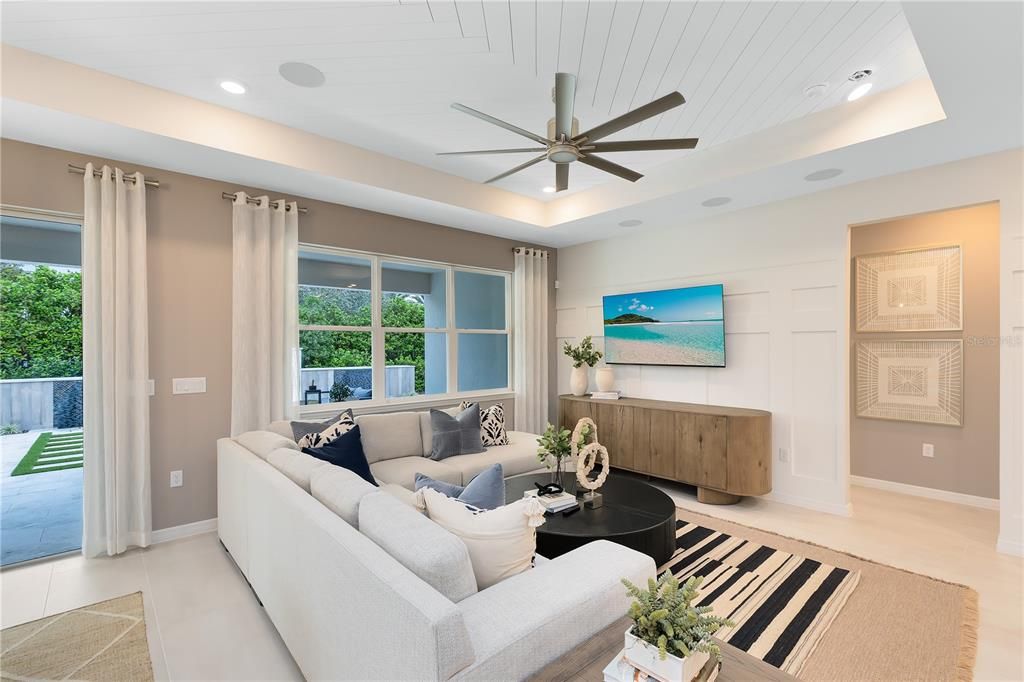 En Venta: $474,810 (2 camas, 2 baños, 1981 Pies cuadrados)