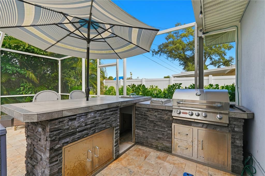 На продажу: $649,900 (3 спален, 2 ванн, 1791 Квадратных фут)