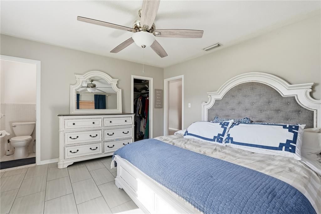 На продажу: $649,900 (3 спален, 2 ванн, 1791 Квадратных фут)