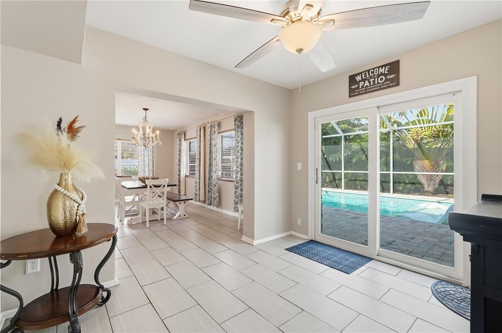 На продажу: $649,900 (3 спален, 2 ванн, 1791 Квадратных фут)