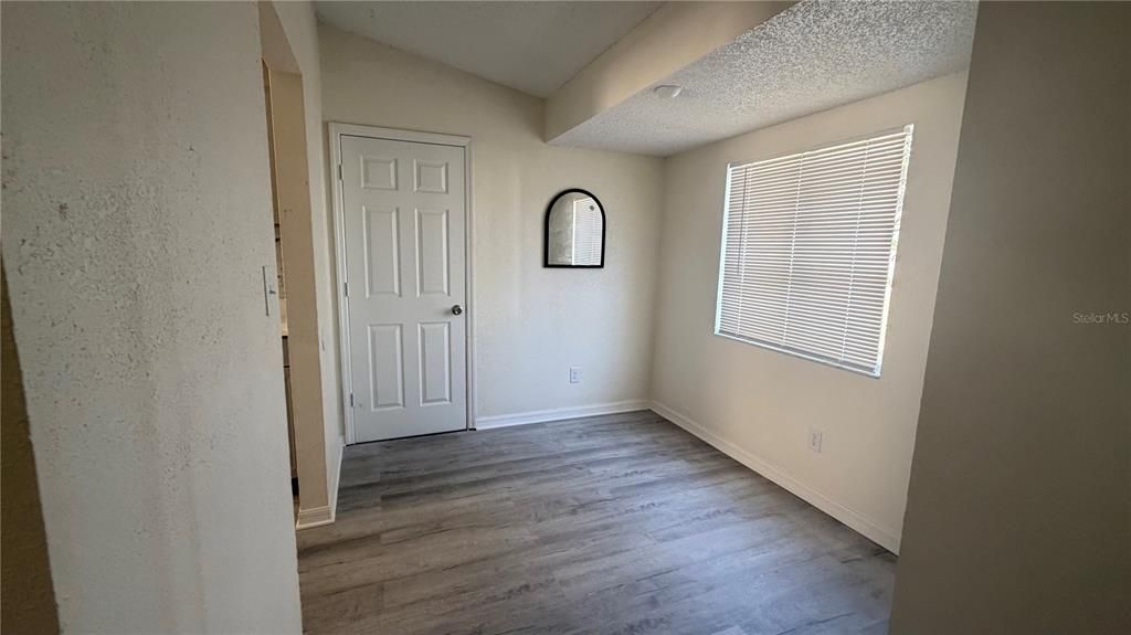 На продажу: $390,000 (4 спален, 2 ванн, 1538 Квадратных фут)