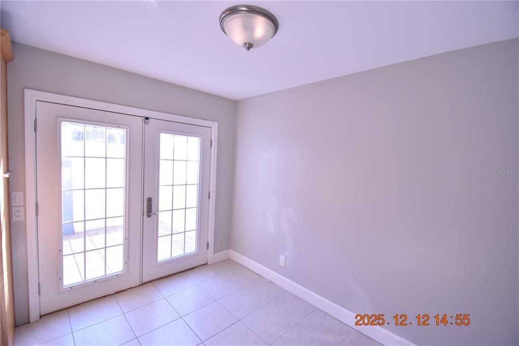 For Rent: $1,925 (2 beds, 1 baths, 1150 Square Feet)