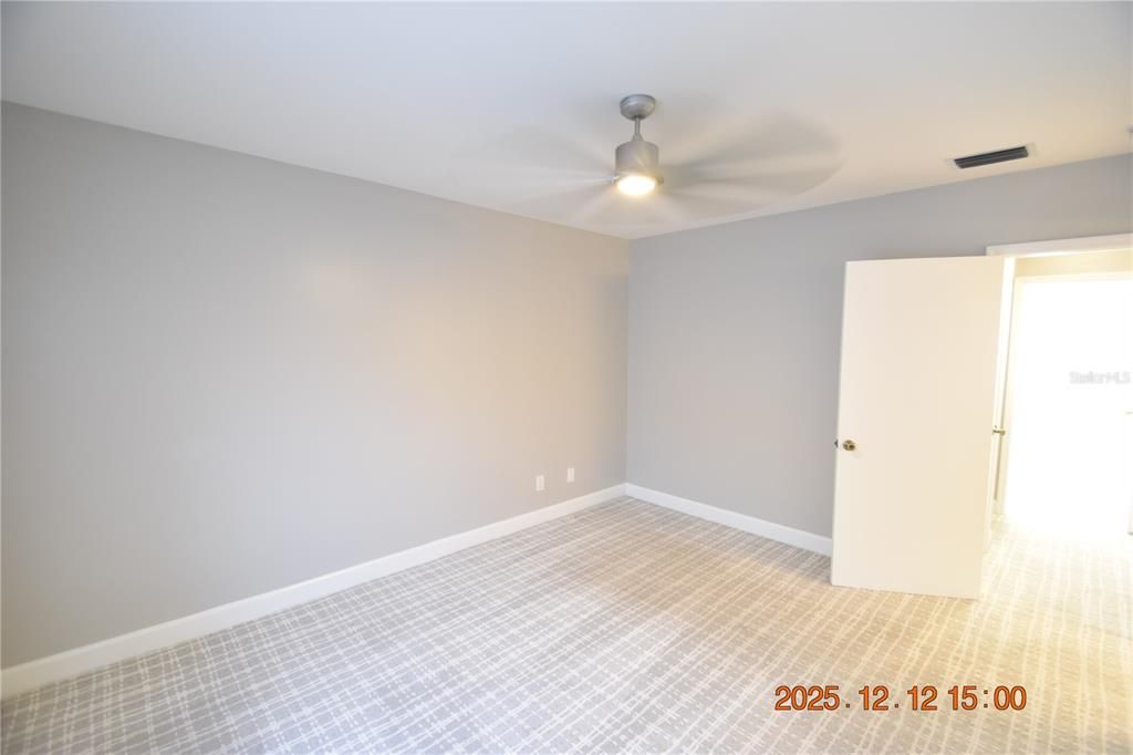 For Rent: $1,925 (2 beds, 1 baths, 1150 Square Feet)