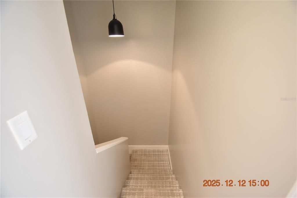 For Rent: $1,925 (2 beds, 1 baths, 1150 Square Feet)