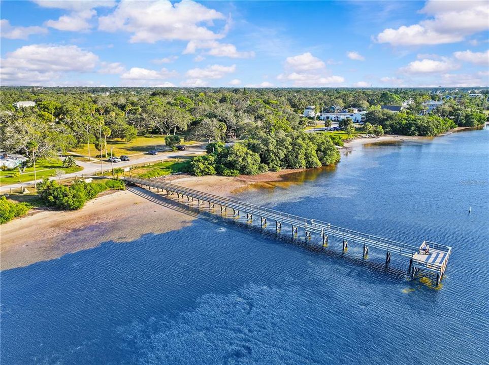 En Venta: $495,000 (3 camas, 2 baños, 2200 Pies cuadrados)