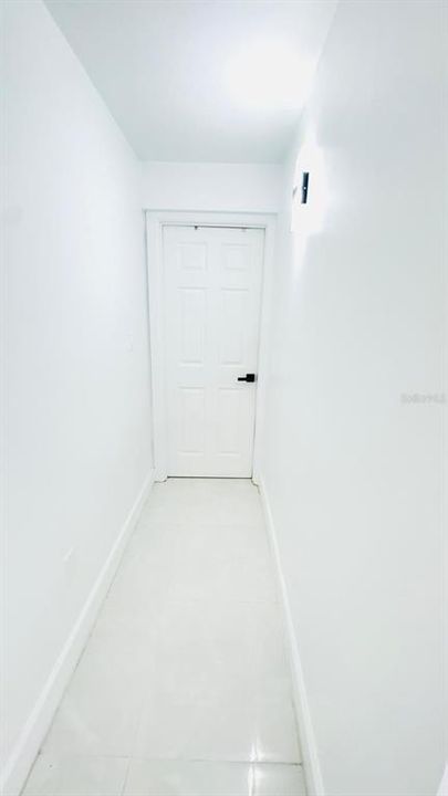 出租: $3,900 (3 贝兹, 3 浴室, 2070 平方英尺)