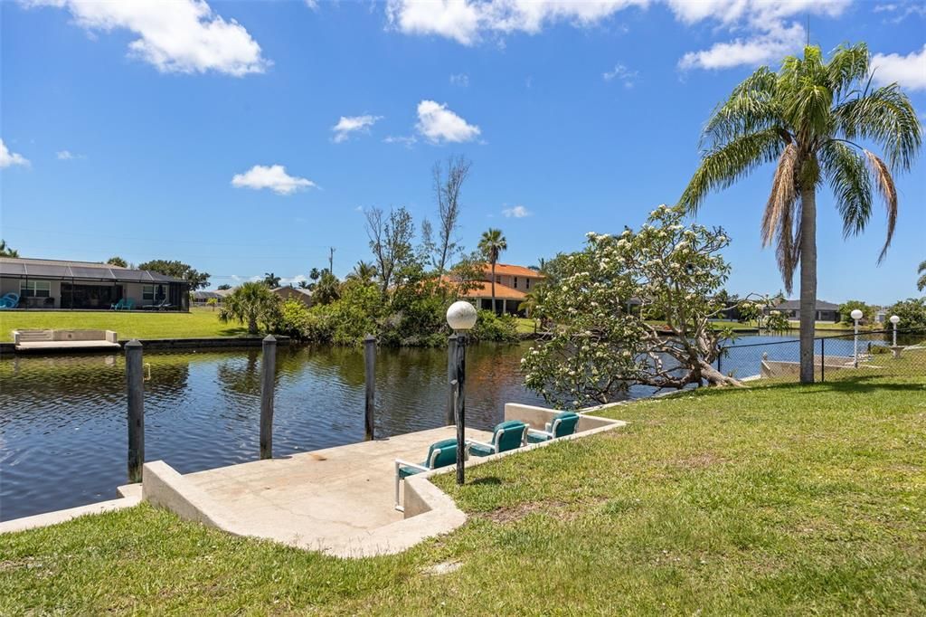 En Venta: $399,000 (3 camas, 2 baños, 1555 Pies cuadrados)