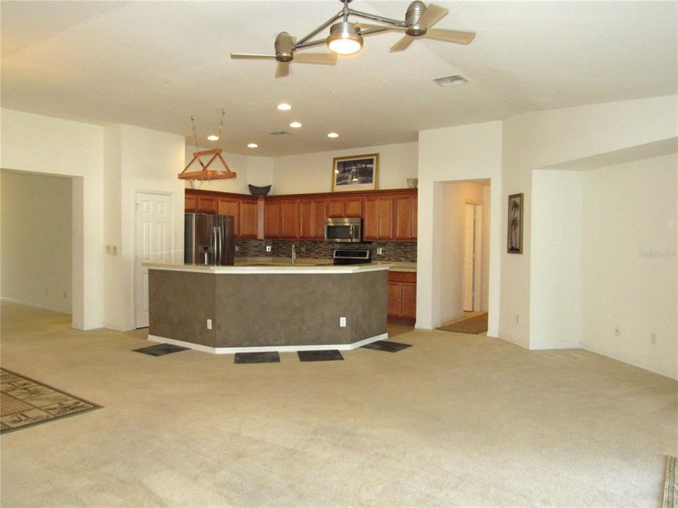 For Sale: $439,900 (4 beds, 2 baths, 2221 Square Feet)