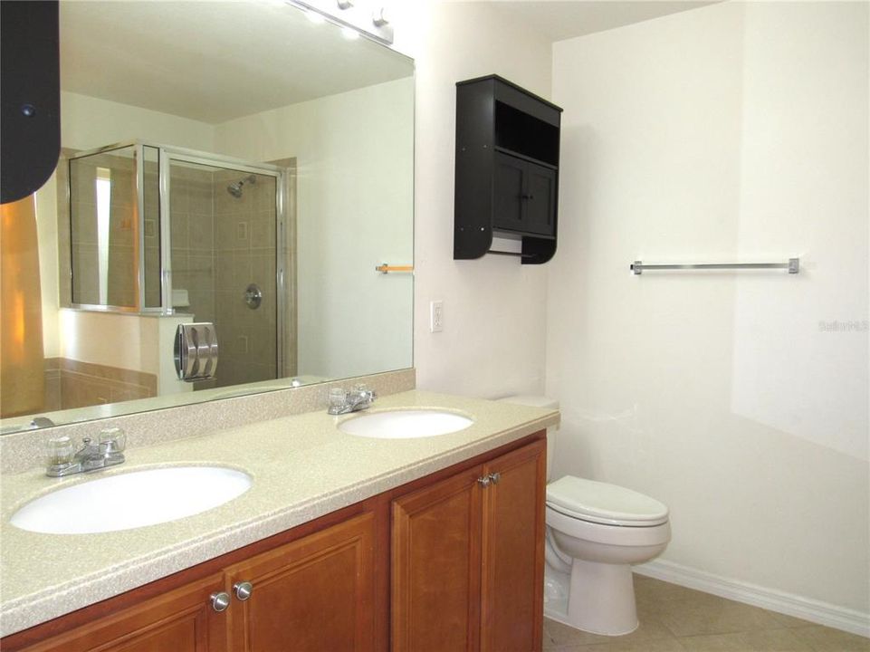 For Sale: $439,900 (4 beds, 2 baths, 2221 Square Feet)