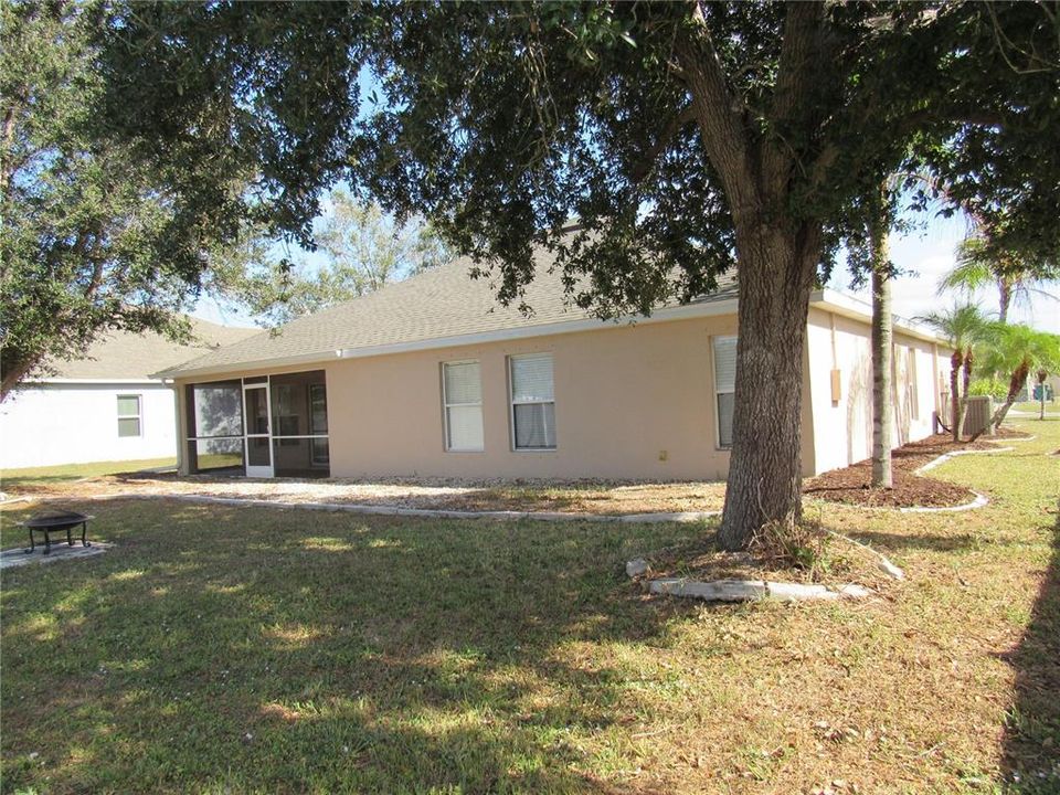 For Sale: $439,900 (4 beds, 2 baths, 2221 Square Feet)