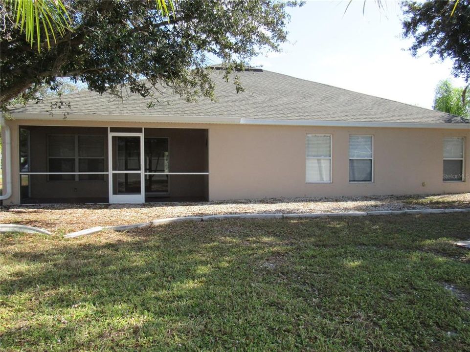 For Sale: $439,900 (4 beds, 2 baths, 2221 Square Feet)