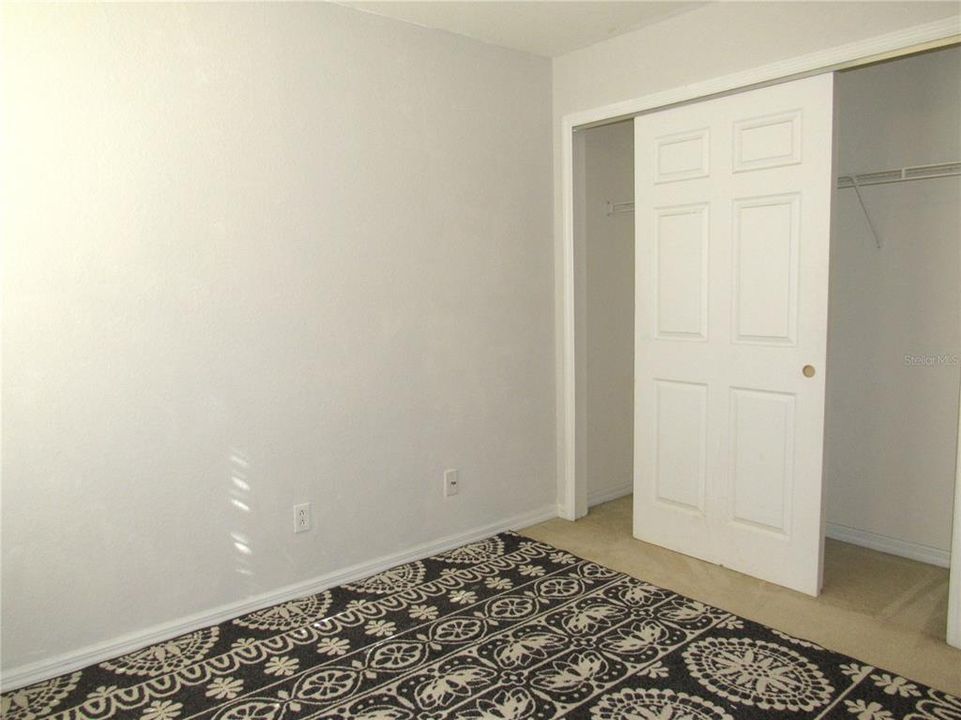 For Sale: $439,900 (4 beds, 2 baths, 2221 Square Feet)