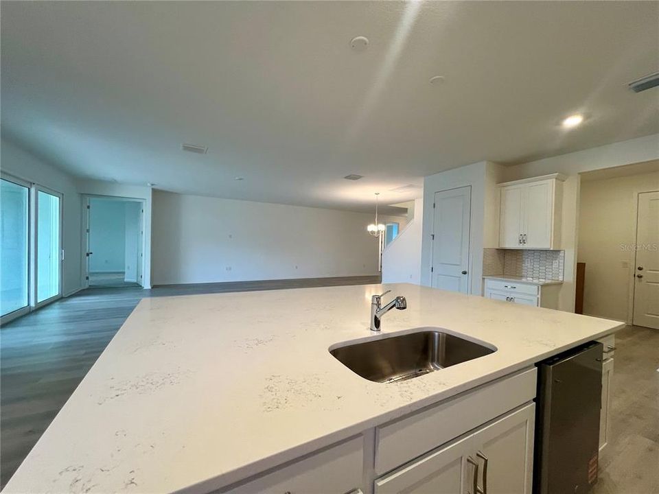 For Sale: $789,990 (5 beds, 4 baths, 3446 Square Feet)