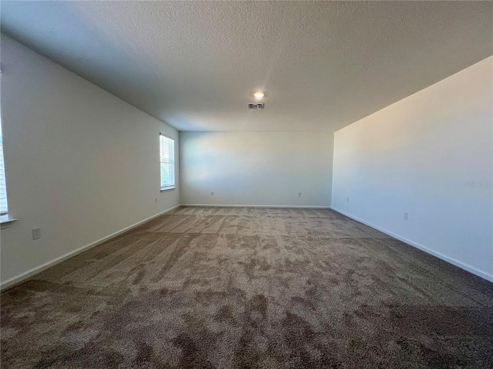 For Sale: $789,990 (5 beds, 4 baths, 3446 Square Feet)